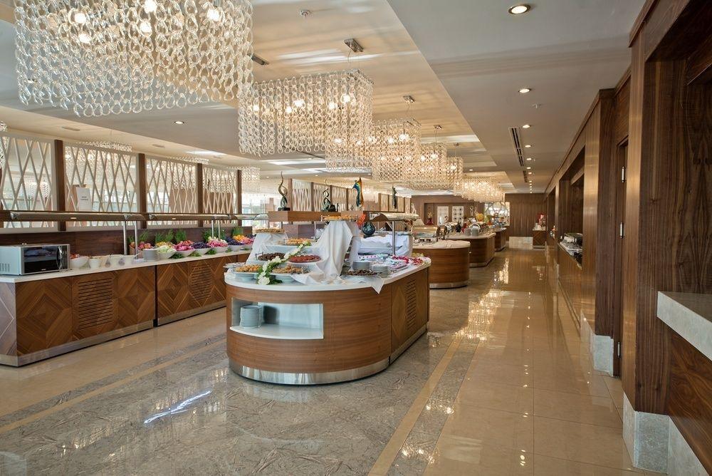 Dionis & Hotel