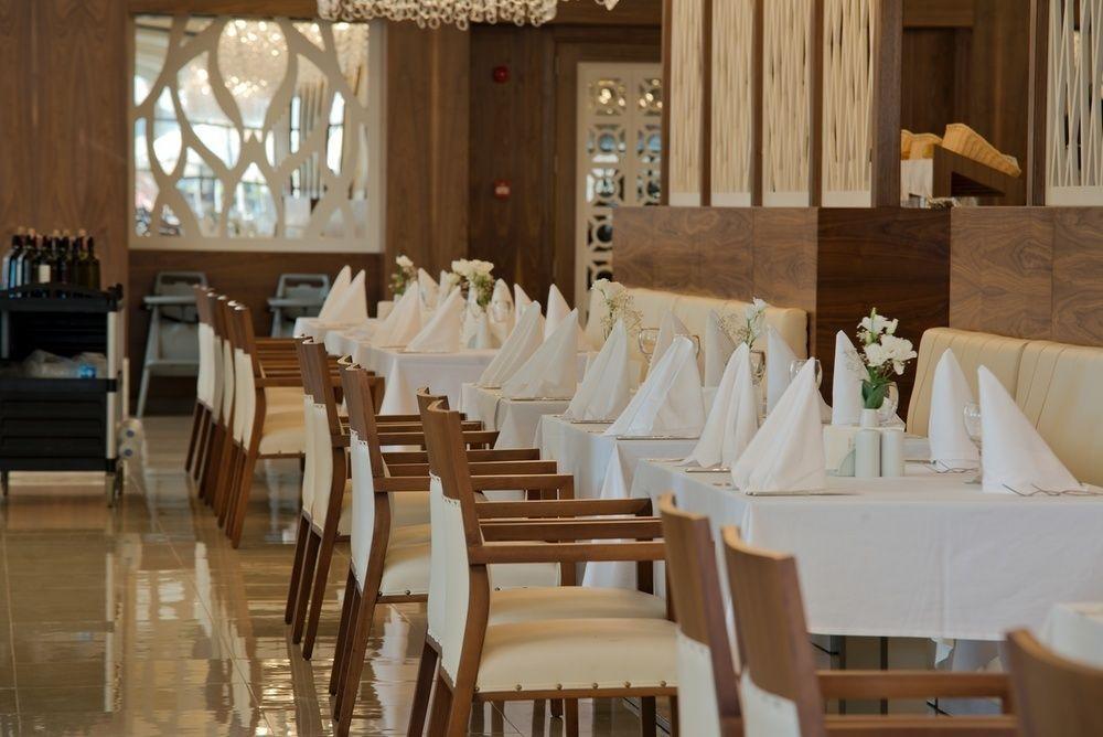 Dionis & Hotel 4*