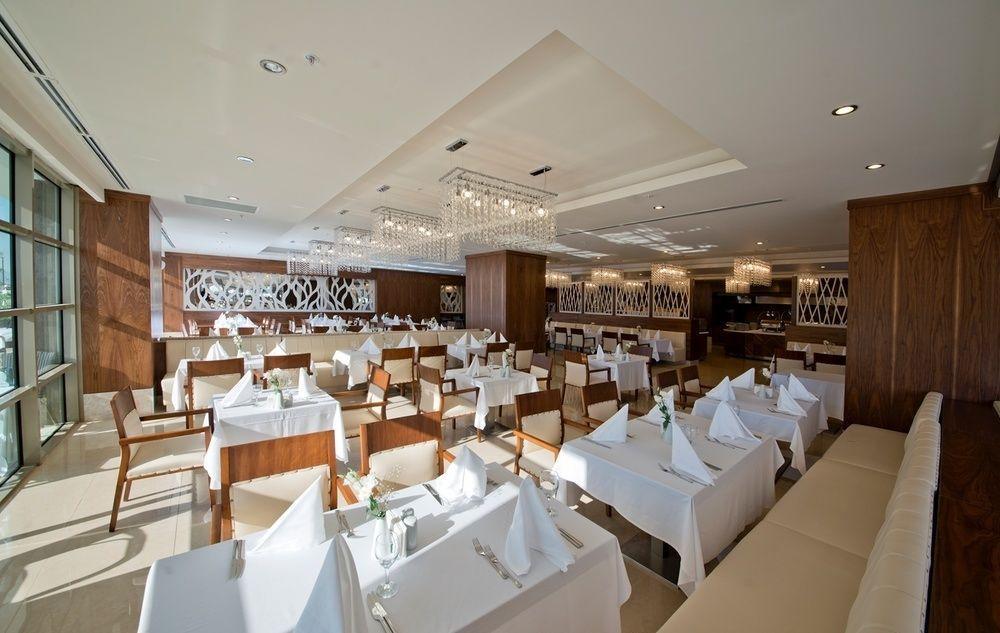 Dionis & Hotel