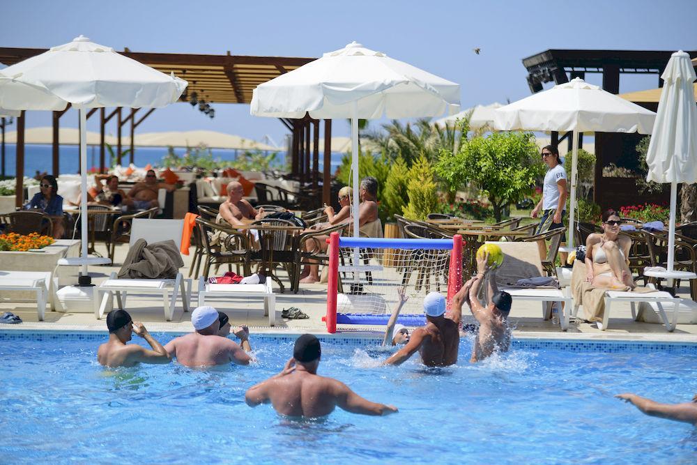 Dionis & Hotel