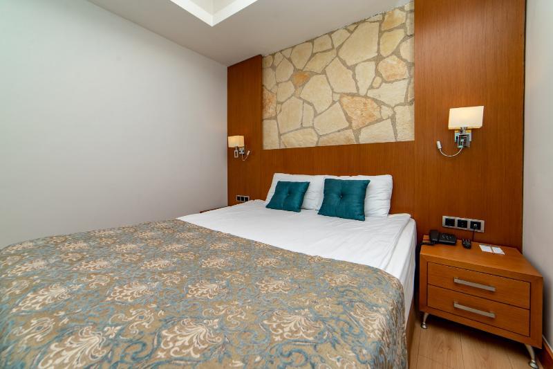 Dionis & Hotel Belek